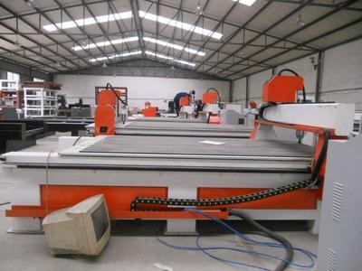 探索木工雕刻世界 从精美图片、实用样板到专业设备——以济南金霸数控为例